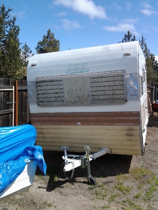 How To Paint a Vintage Travel Trailer