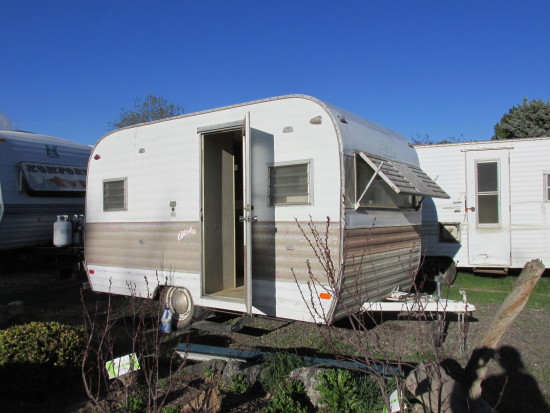 How To Paint a Vintage Travel Trailer