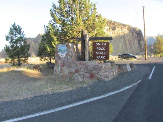 Rock Climbing & Camping at Smith Rock State Park, Oregon