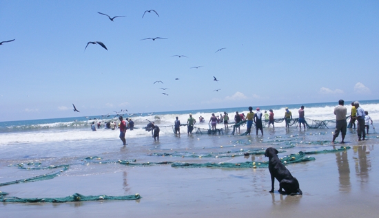 Fishermen at Manglaralto Beach in Southern Ecuador